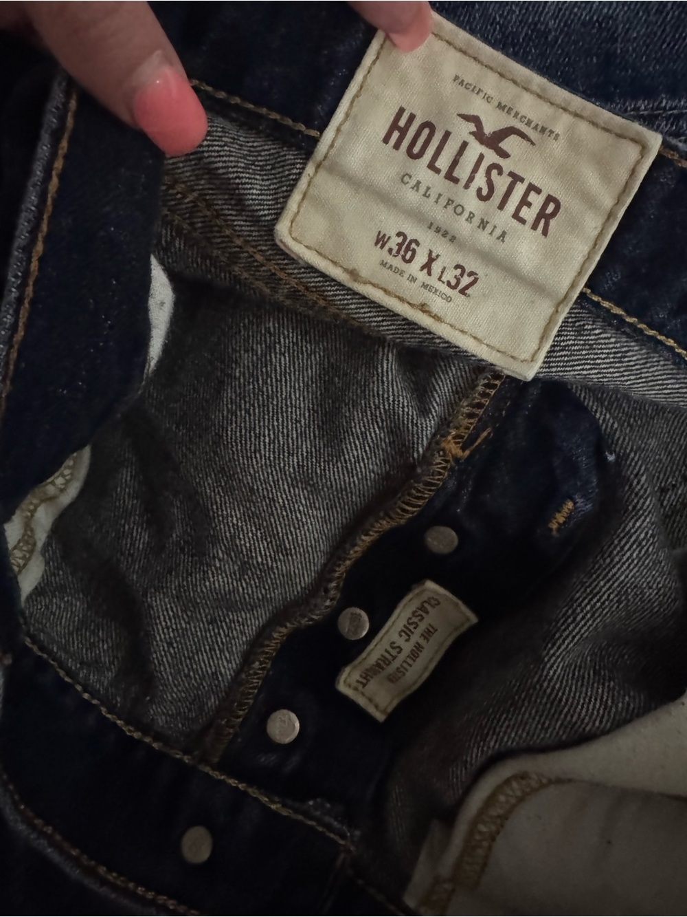 Hollister Classic Straight Distressed Jeans 36x32 - Picture 3 of 4